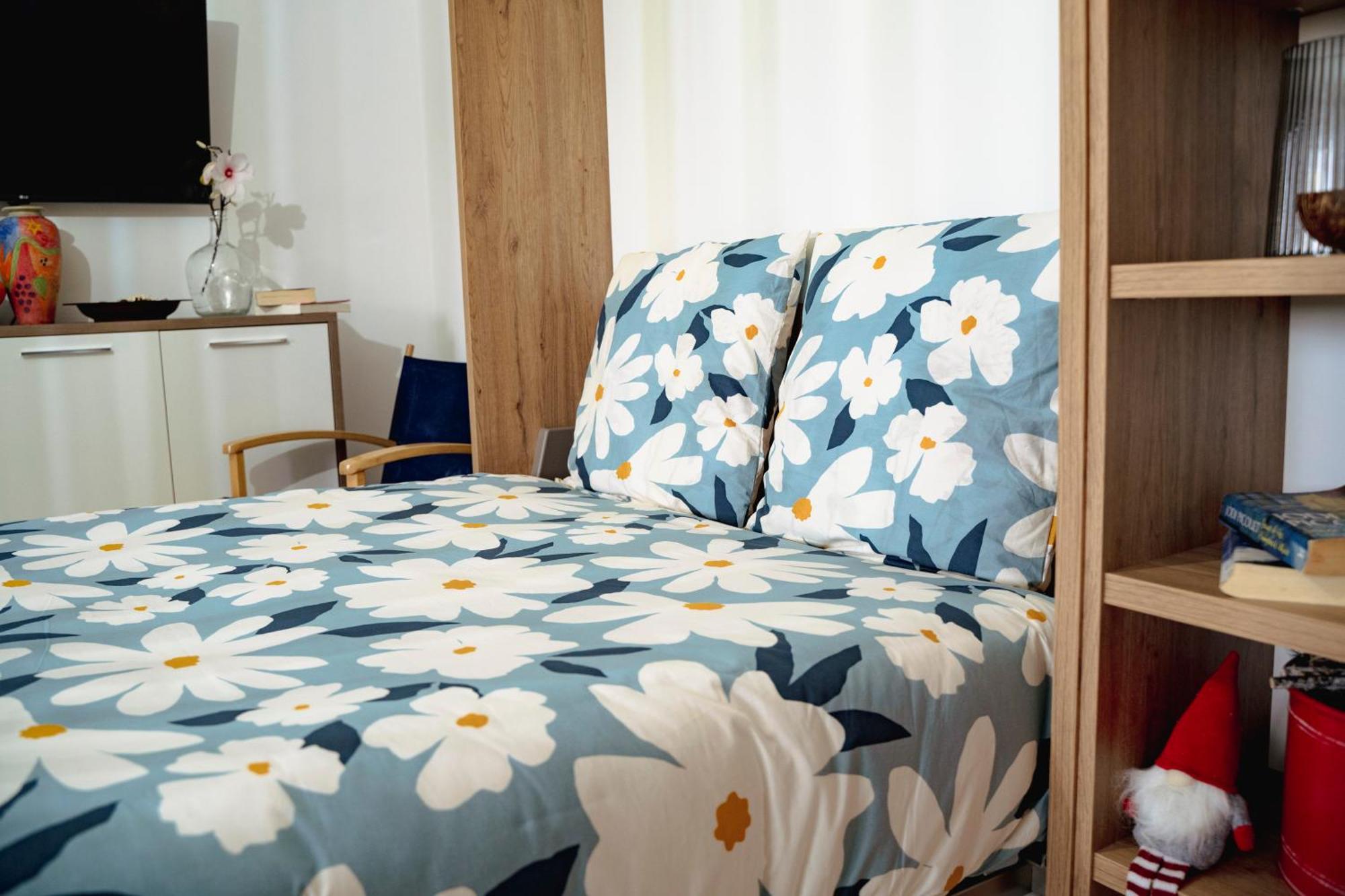 Wonderful Apartment In Ferragudo 2Double Beds Near Beaches And Golf Exterior foto